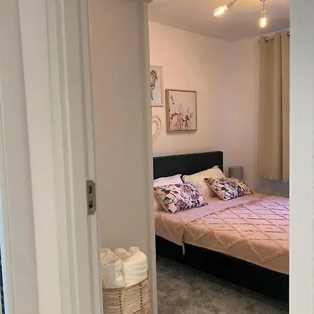 Apartament Ulo *