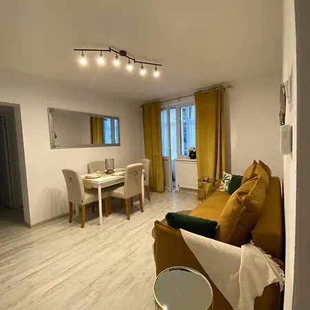 Ulo Apartament *